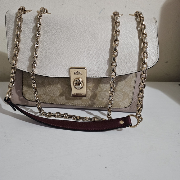 Coach Cream and Tan Shoulder Bag with Gold Chain - Picture 1 of 16